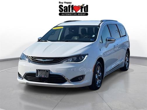 2018 Chrysler Pacifica Hybrid Limited