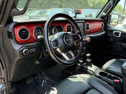 Crystal Metallic 2021 Jeep Wrangler Unlimited Rubicon