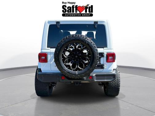 Bright White Clearcoat 2020 Jeep Wrangler Unlimited Sahara