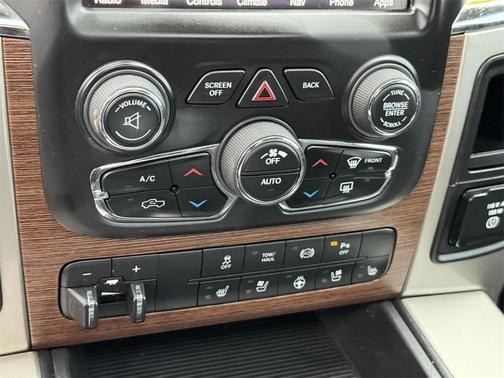 2014 RAM 3500 Laramie