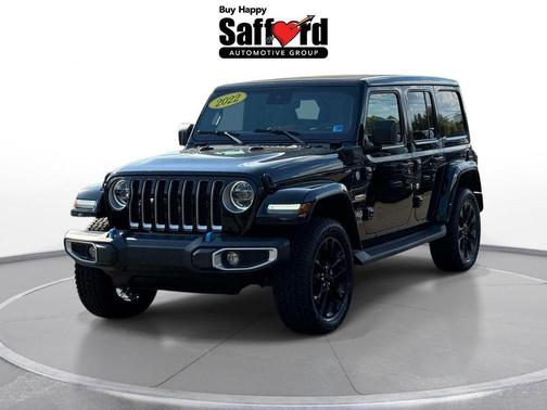 Black Clearcoat 2022 Jeep Wrangler Unlimited 4xe Sahara