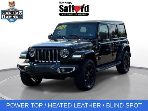 Black Clearcoat 2022 Jeep Wrangler Unlimited 4xe Sahara