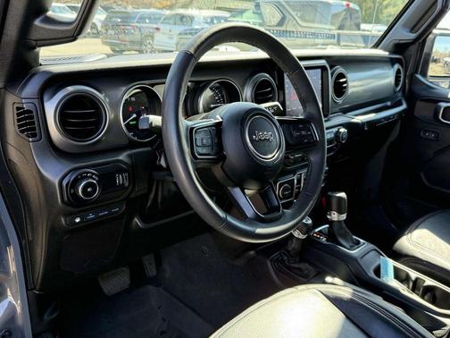 2023 Jeep Wrangler 4xe Base