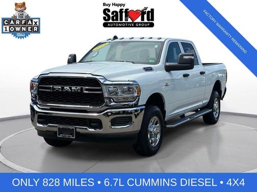 Bright White Clearcoat 2024 RAM 2500 Tradesman