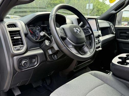 Bright White Clearcoat 2024 RAM 2500 Tradesman