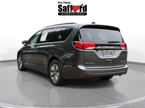2018 Chrysler Pacifica Hybrid Limited