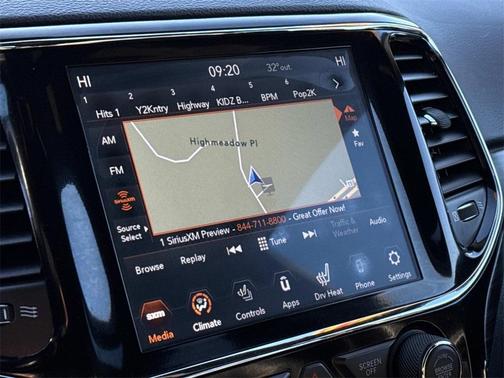 2020 Jeep Grand Cherokee Altitude