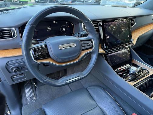 2023 Jeep Grand Wagoneer Series II