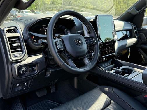 Diamond Black 2026 RAM 1500 Limited