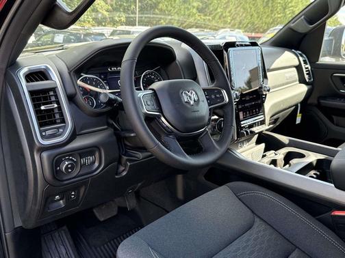 Diamond Black 2026 RAM 1500 Big Horn/Lone Star