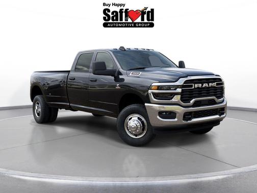 Diamond Black 2026 RAM 3500 Tradesman