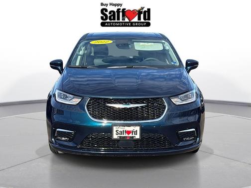 2022 Chrysler Pacifica Hybrid Touring L