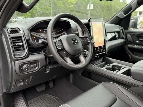 Granite Crystal Clearcoat Metallic 2026 RAM 1500 Limited