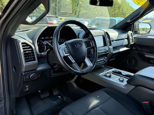 Magnetic 2021 Ford Expedition Max XLT