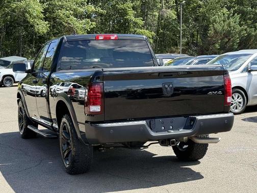 Diamond Black 2021 RAM 1500 Classic SLT