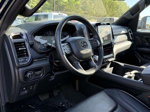 Patriot Blue Pearlcoat 2023 RAM 1500 Limited