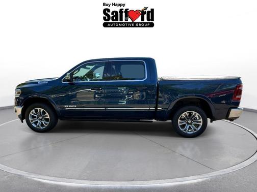 Patriot Blue Pearlcoat 2023 RAM 1500 Limited