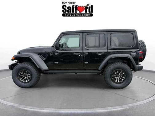 Black Clearcoat 2026 Jeep Wrangler 392