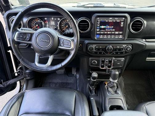 2021 Jeep Wrangler Unlimited Sahara Altitude