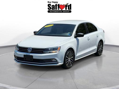 Pure White 2016 Volkswagen Jetta 1.8T Sport