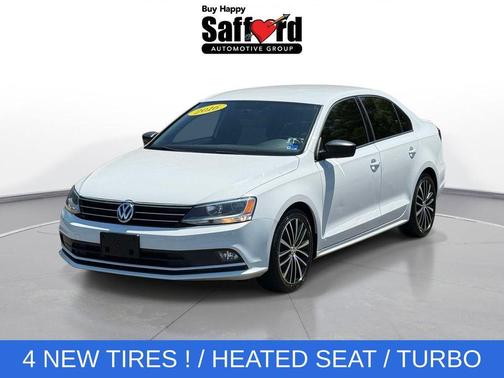 Pure White 2016 Volkswagen Jetta 1.8T Sport