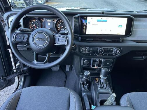 2025 Jeep Gladiator Sport
