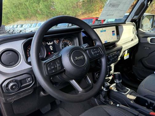 Black Clearcoat 2026 Jeep Wrangler Sport