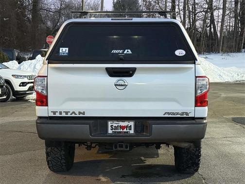 2017 Nissan Titan PRO-4X