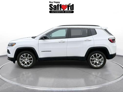 2024 Jeep Compass Latitude Lux
