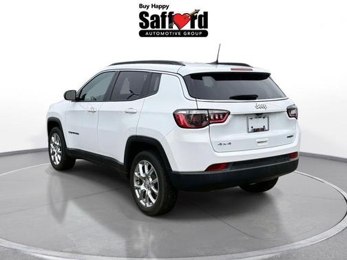 2024 Jeep Compass Latitude Lux