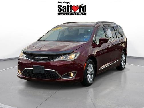 Velvet 2017 Chrysler Pacifica Touring-L