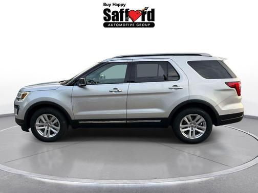 Ingot Silver 2019 Ford Explorer XLT