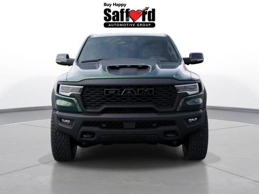 Serrano Red 2026 RAM 1500 RHO