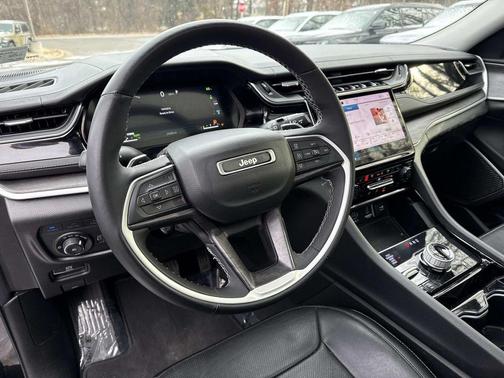 2023 Jeep Grand Cherokee 4xe Base