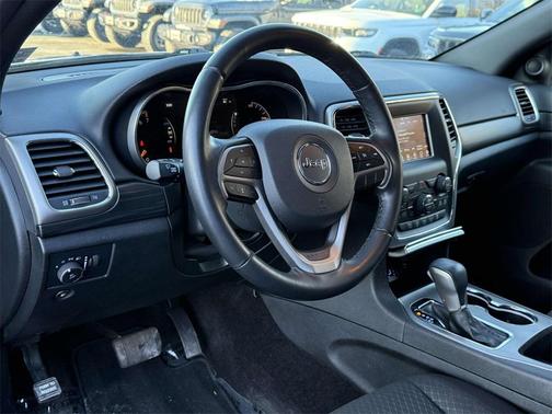 2021 Jeep Grand Cherokee Laredo E