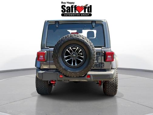 Granite Crystal Clearcoat Metallic 2025 Jeep Wrangler Rubicon