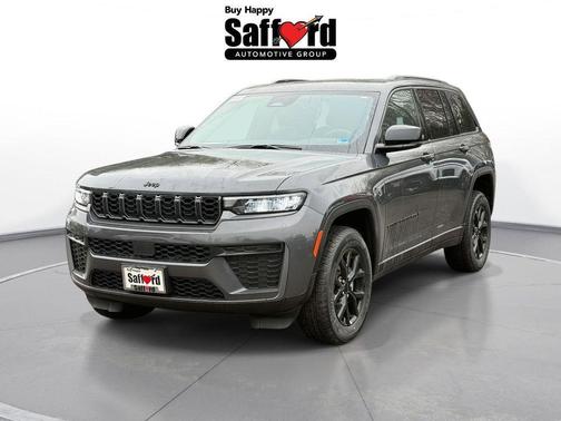 2026 Jeep Grand Cherokee Laredo