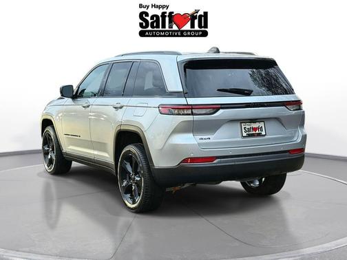 Silver 2026 Jeep Grand Cherokee Limited