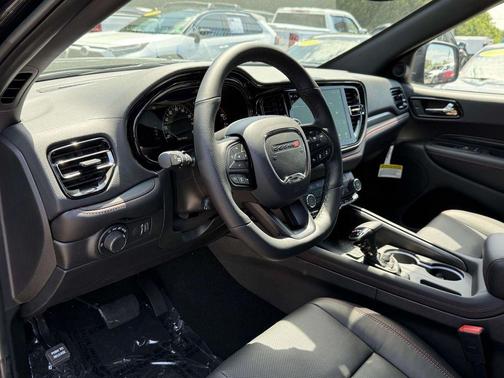 Diamond 2026 Dodge Durango GT HEMI V8