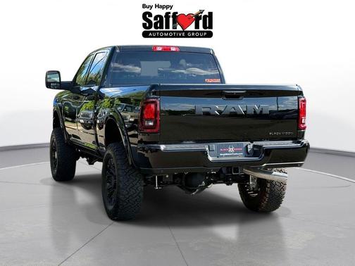 Diamond Black 2026 RAM 2500 Big Horn