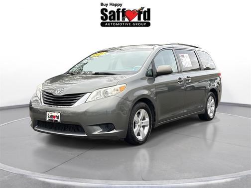2014 Toyota Sienna LE