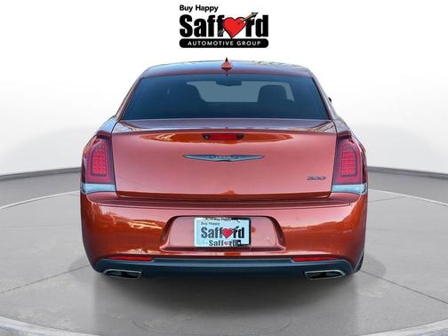 2020 Chrysler 300 Touring