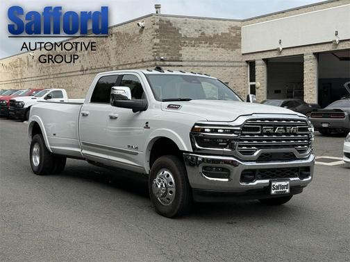 2025 RAM 3500 Limited