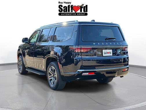 2025 Jeep Wagoneer Base