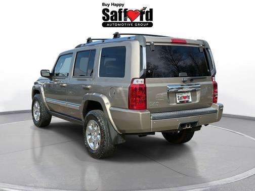 Light Khaki Clearcoat Metallic 2006 Jeep Commander Limited