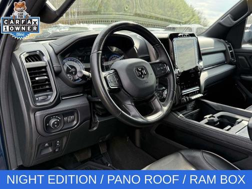 Patriot Blue Pearlcoat 2022 RAM 1500 Limited
