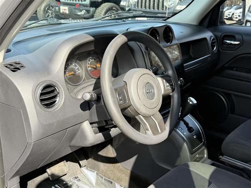 2017 Jeep Patriot Sport