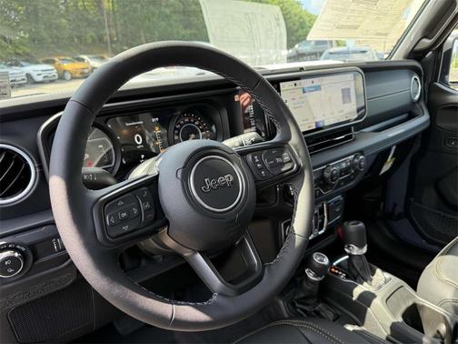 2025 Jeep Gladiator High Tide