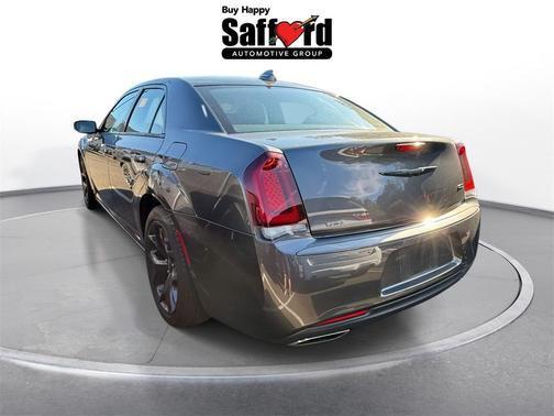 2023 Chrysler 300 Touring