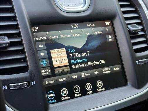 2023 Chrysler 300 Touring
